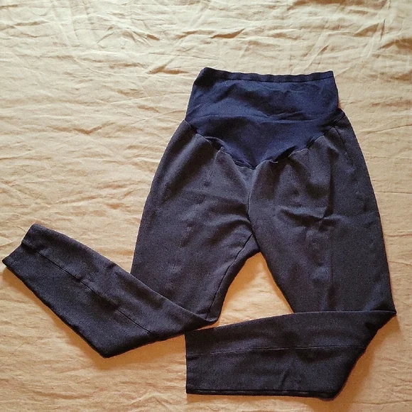 Maternity Bundle - Picture 12 of 13